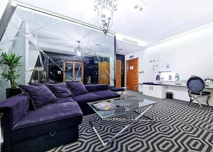 Bayjonn Boutique Hotel 4*