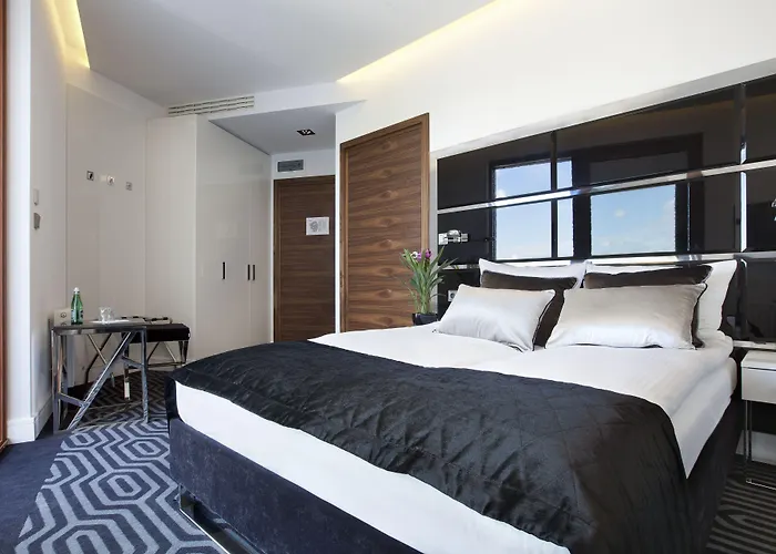 فندق Bayjonn Boutique