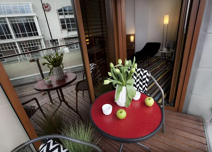 فندق Bayjonn Boutique 4*